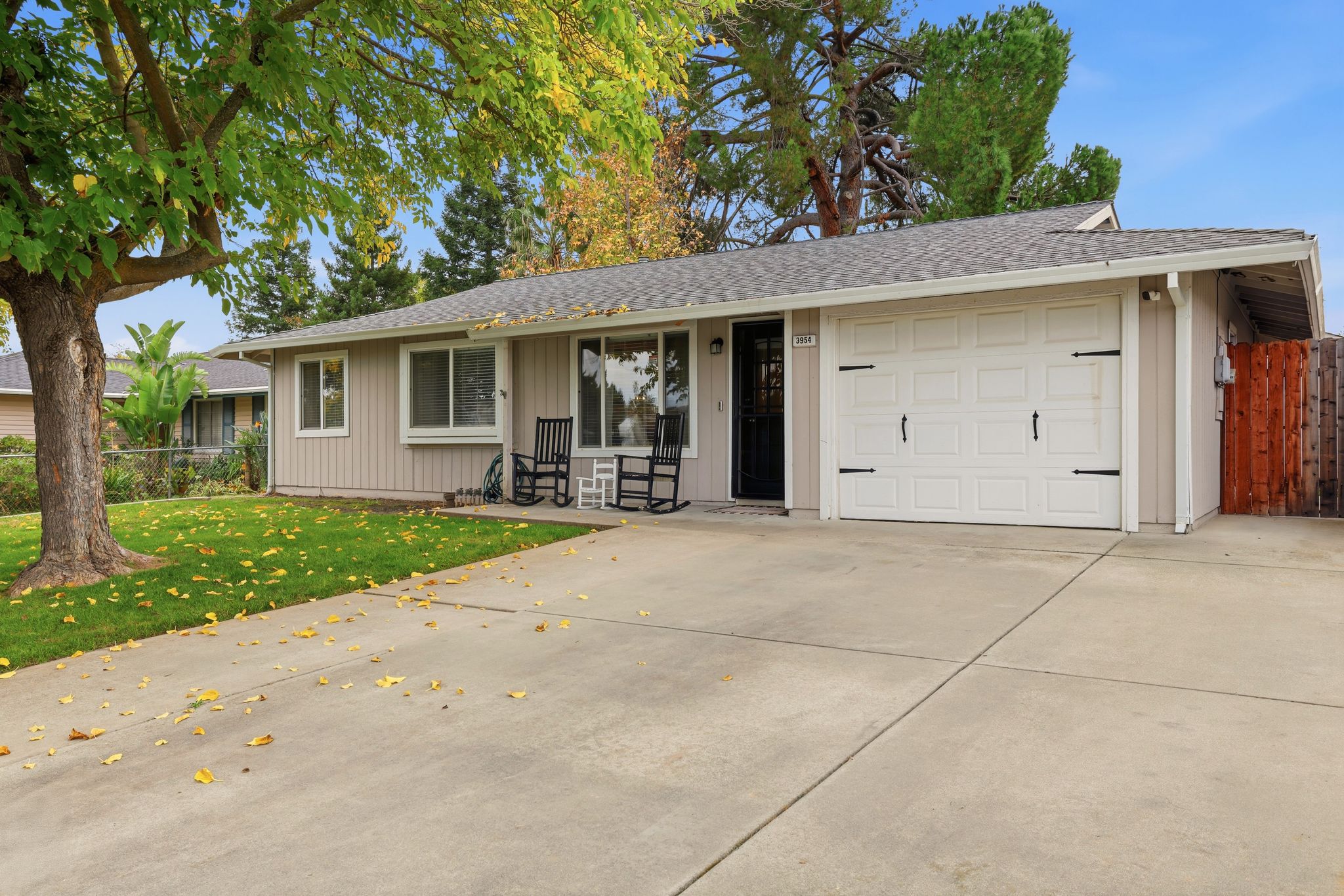 3954_Bainbridge_Dr_North_Highlands_CA_014