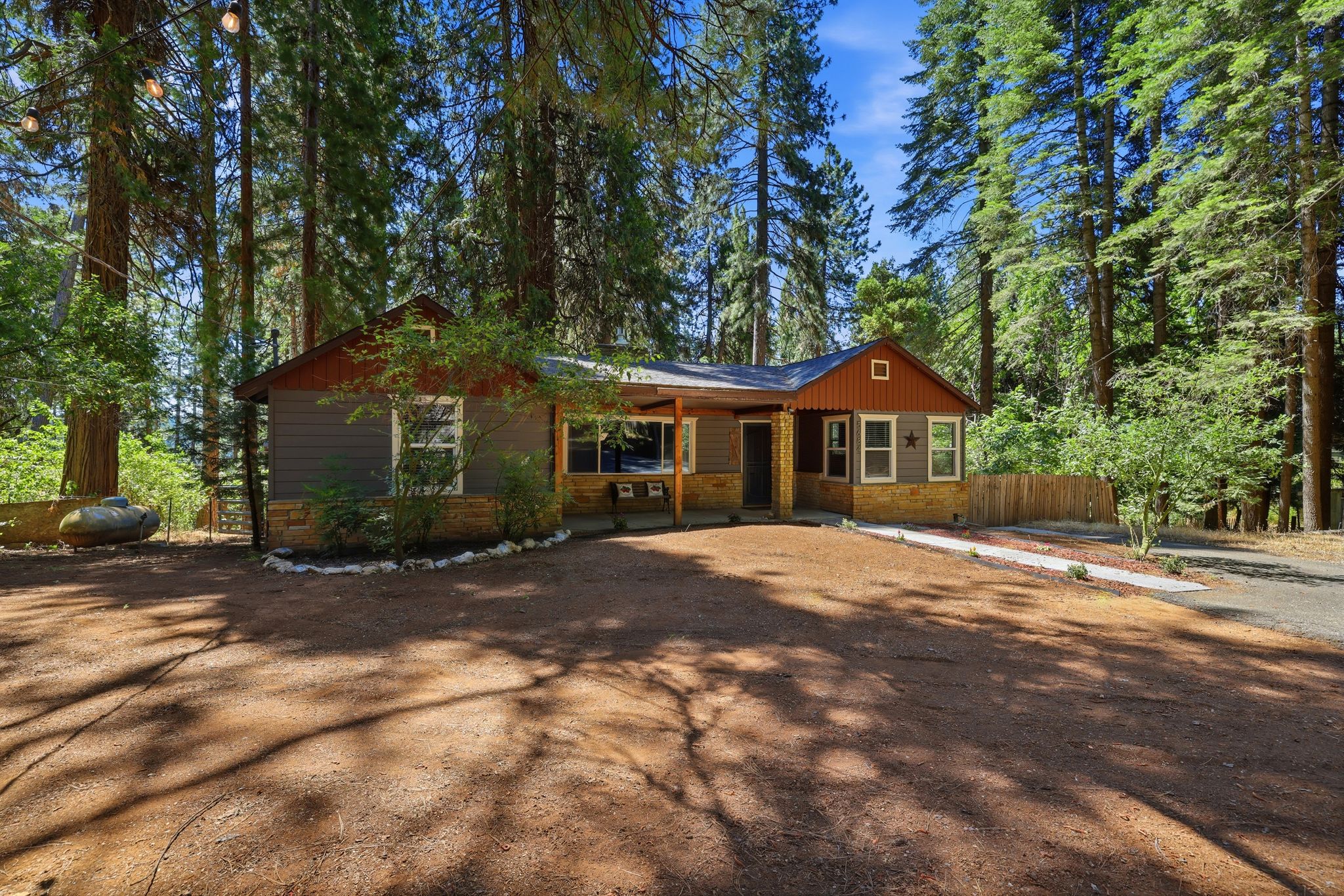 5684_Pony_Express_Trail_Pollock_Pines_CA_005