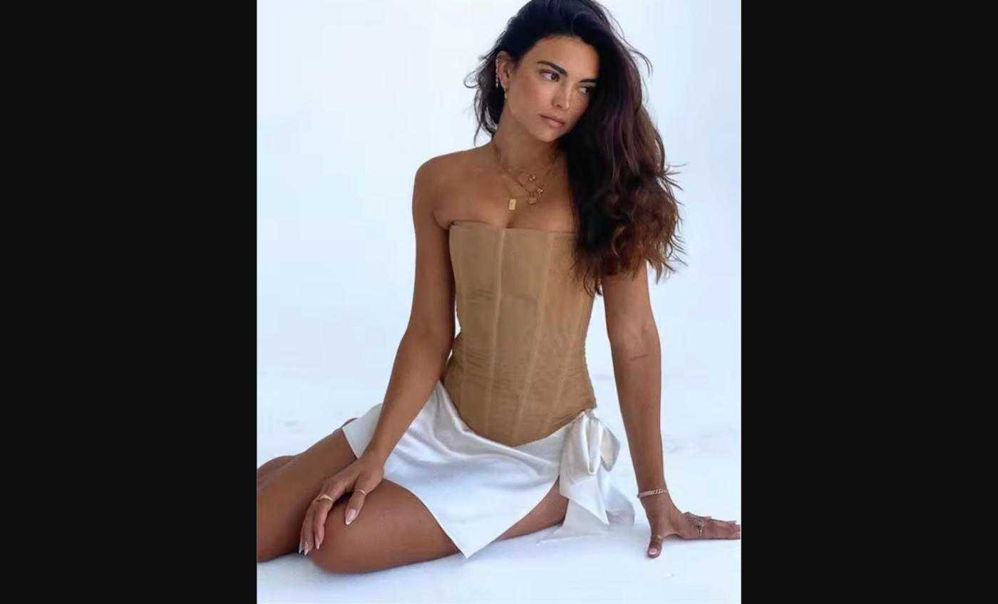 Elegant Beige Corset