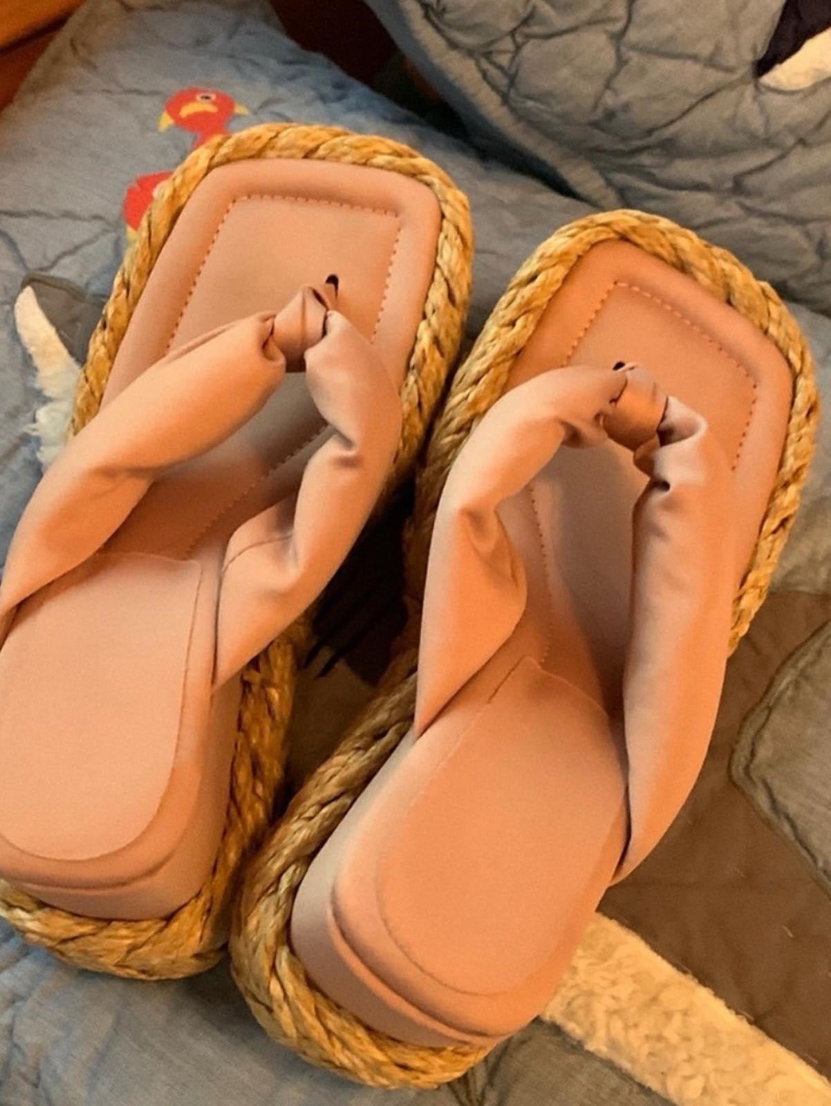 Shoe