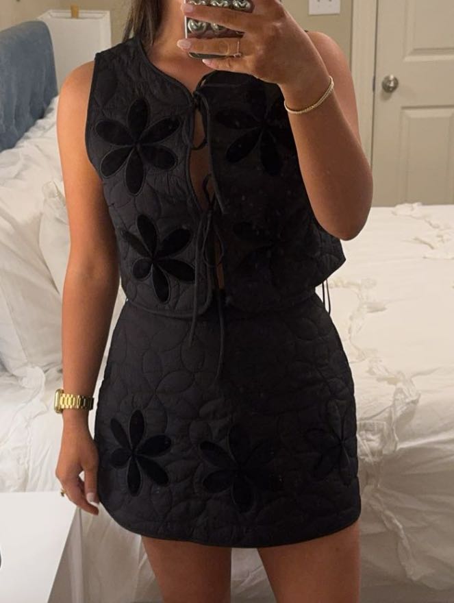 Black Set
