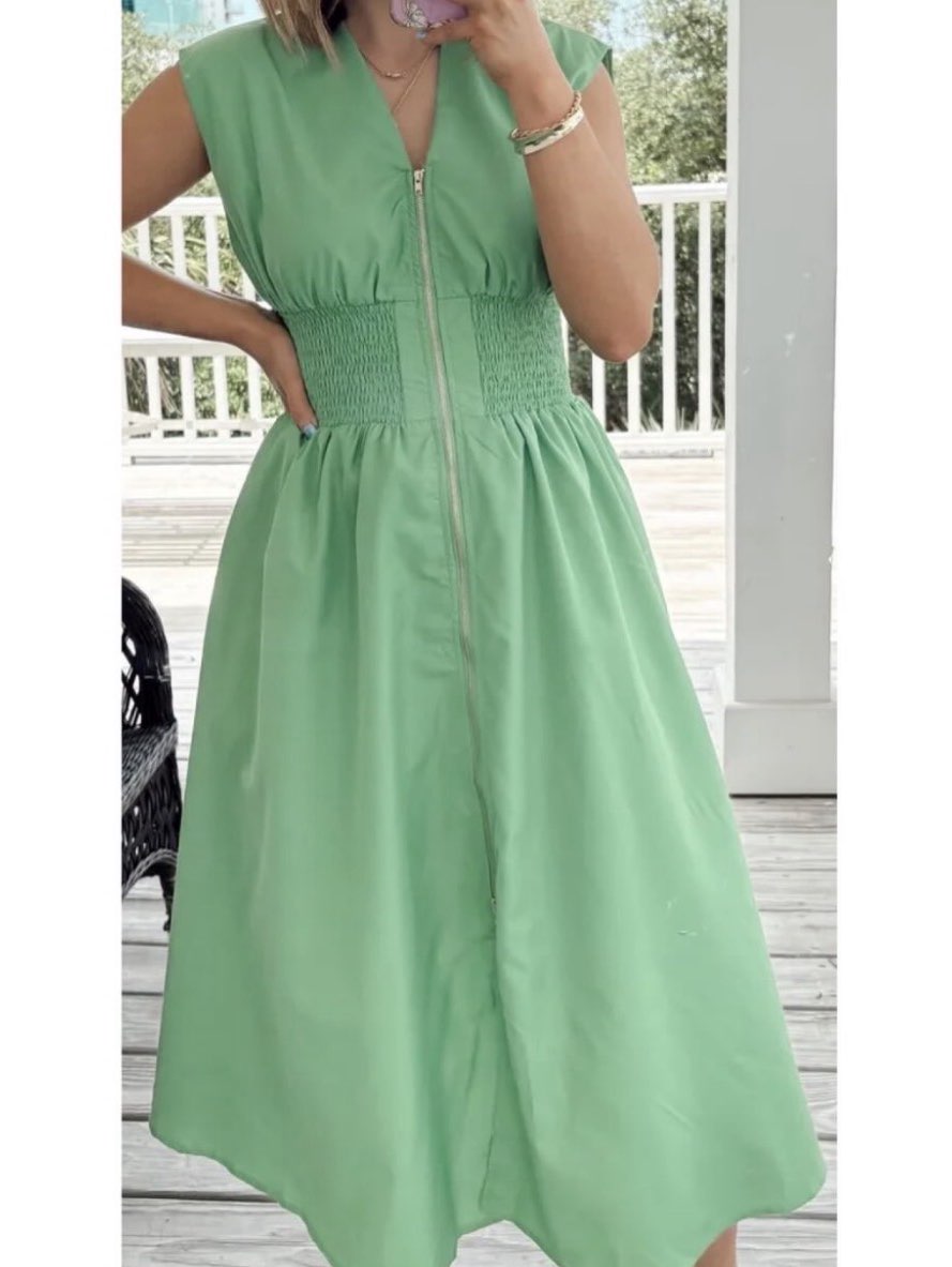 green dress