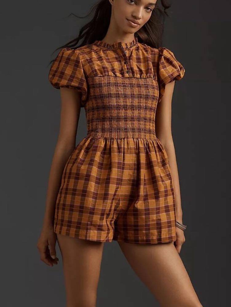 Puff sleeve smocked romper