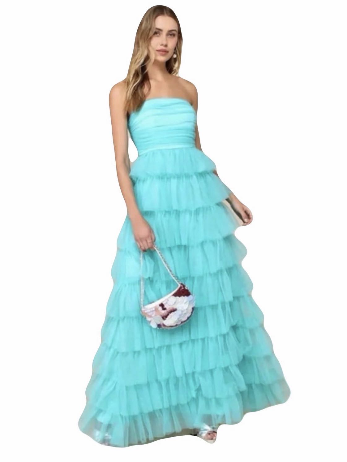 Lulus Formal Dress