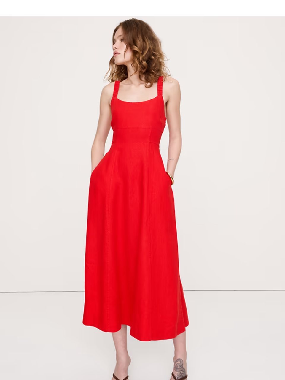 LINEN SQUARE-NECK MIDI DRESS
