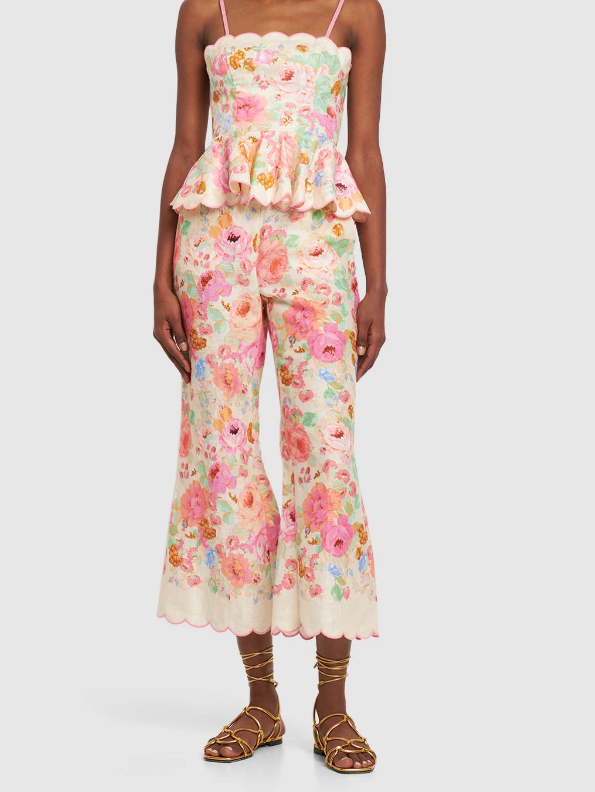 Floral scalloped set