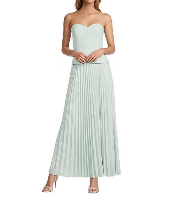 Strapless Sleeveless Pleated Maxi Dress
