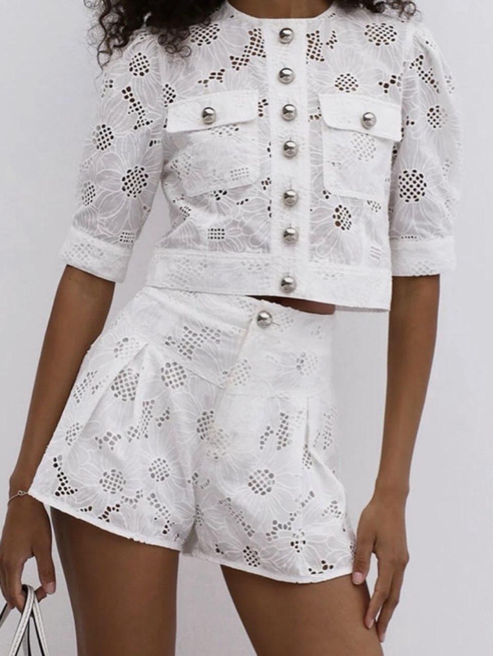 Commense white set!