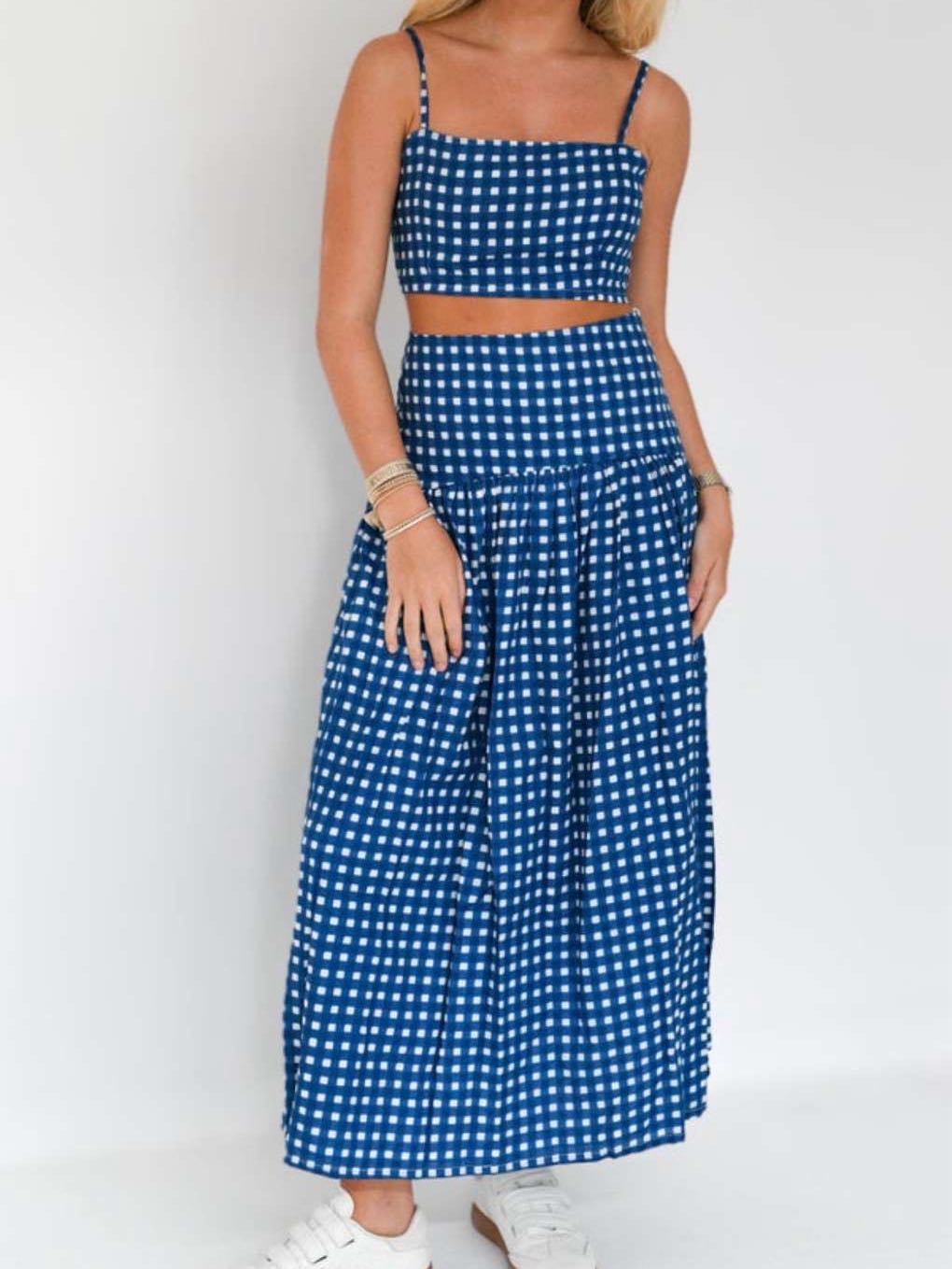 Blue and white gingham set