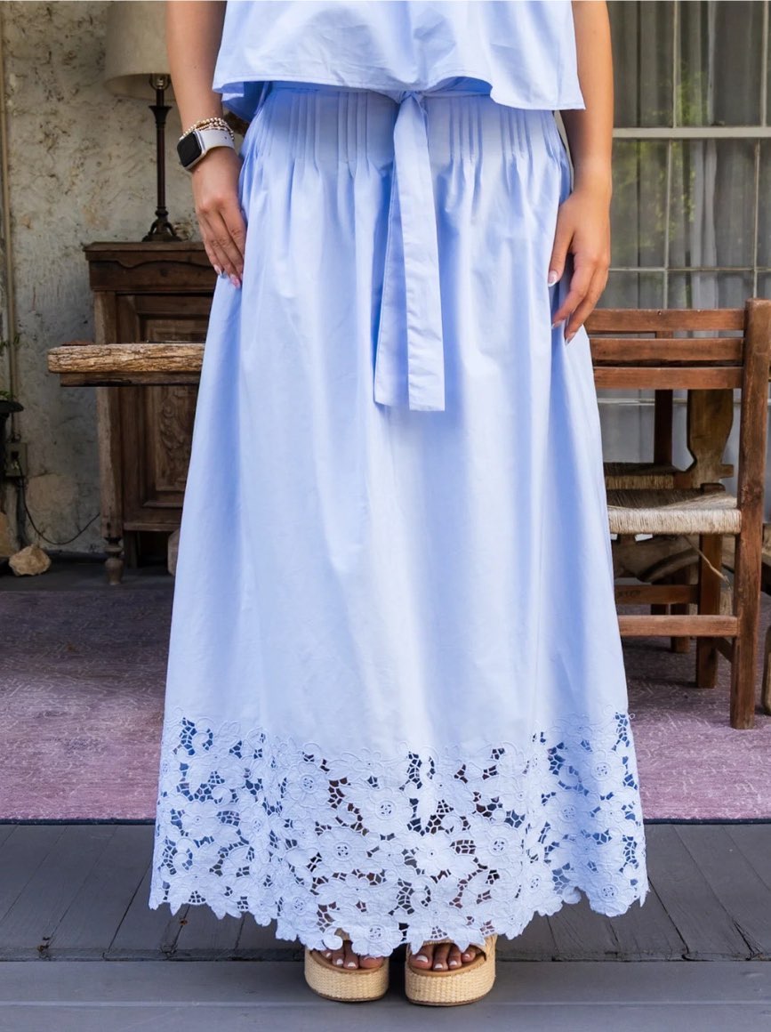 En Saison Lucy Maxi Skirt in Baby Blue size Small