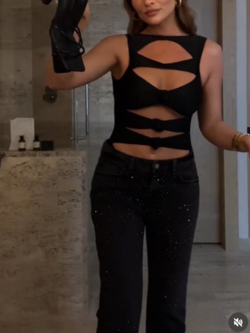 Black Cutout Sleeveless Top