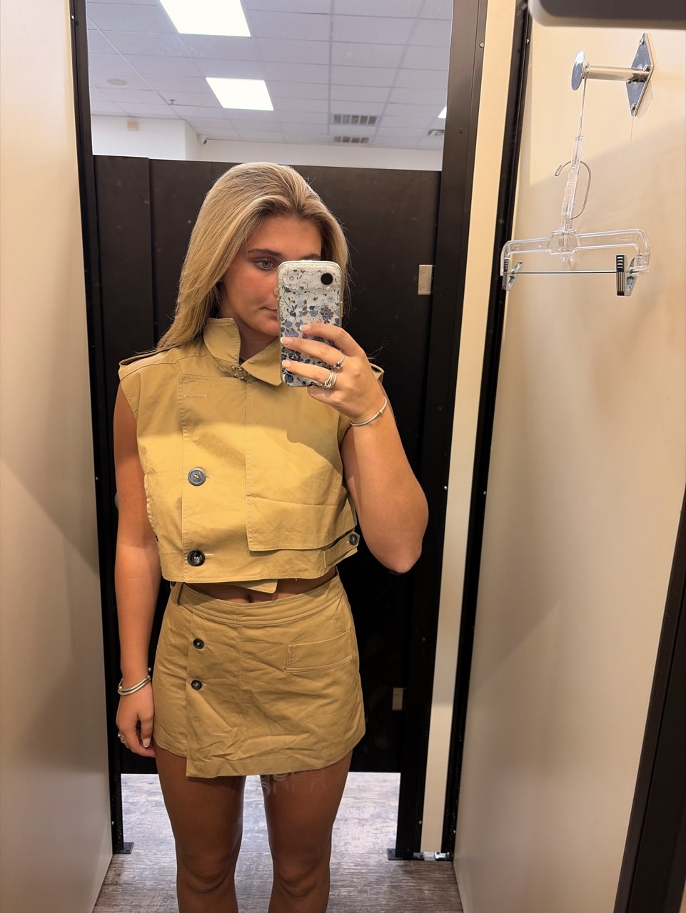Brown set