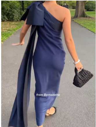 Black One-Shoulder Bow Maxi Dress