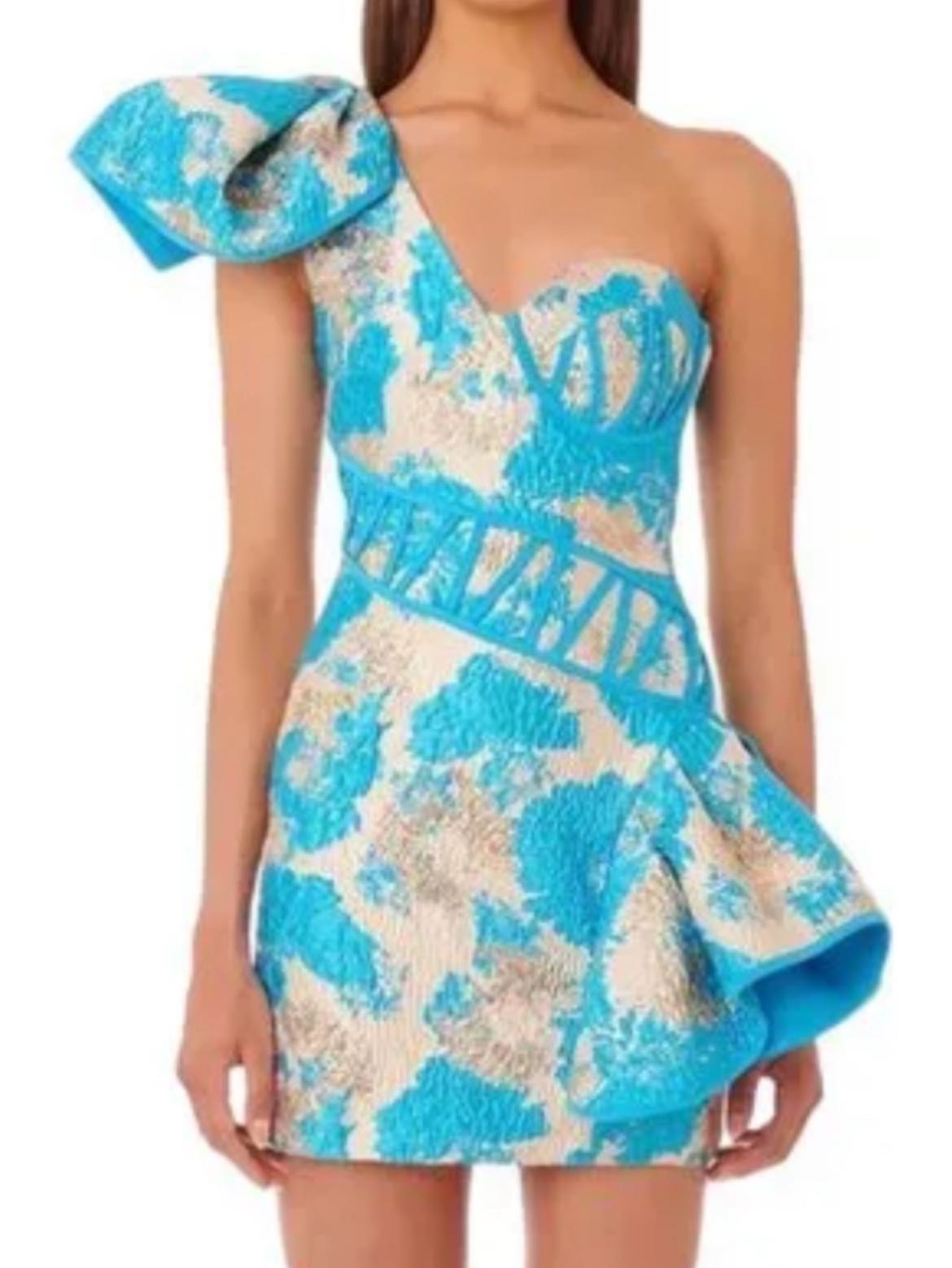 blue dress