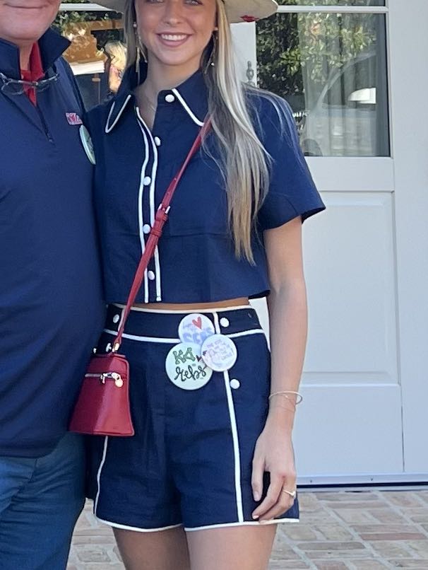 Navy blue and white set