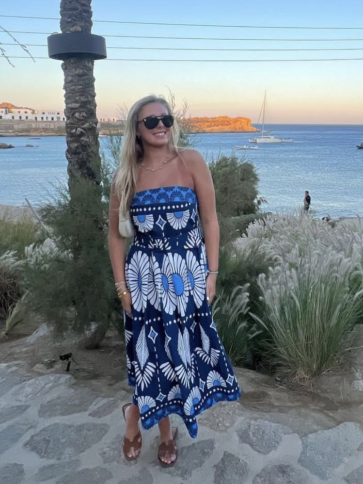 I can’t find it anywhere online I got this dress