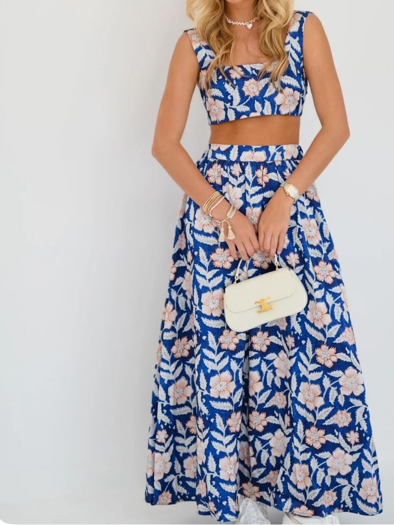 Amelia printed set