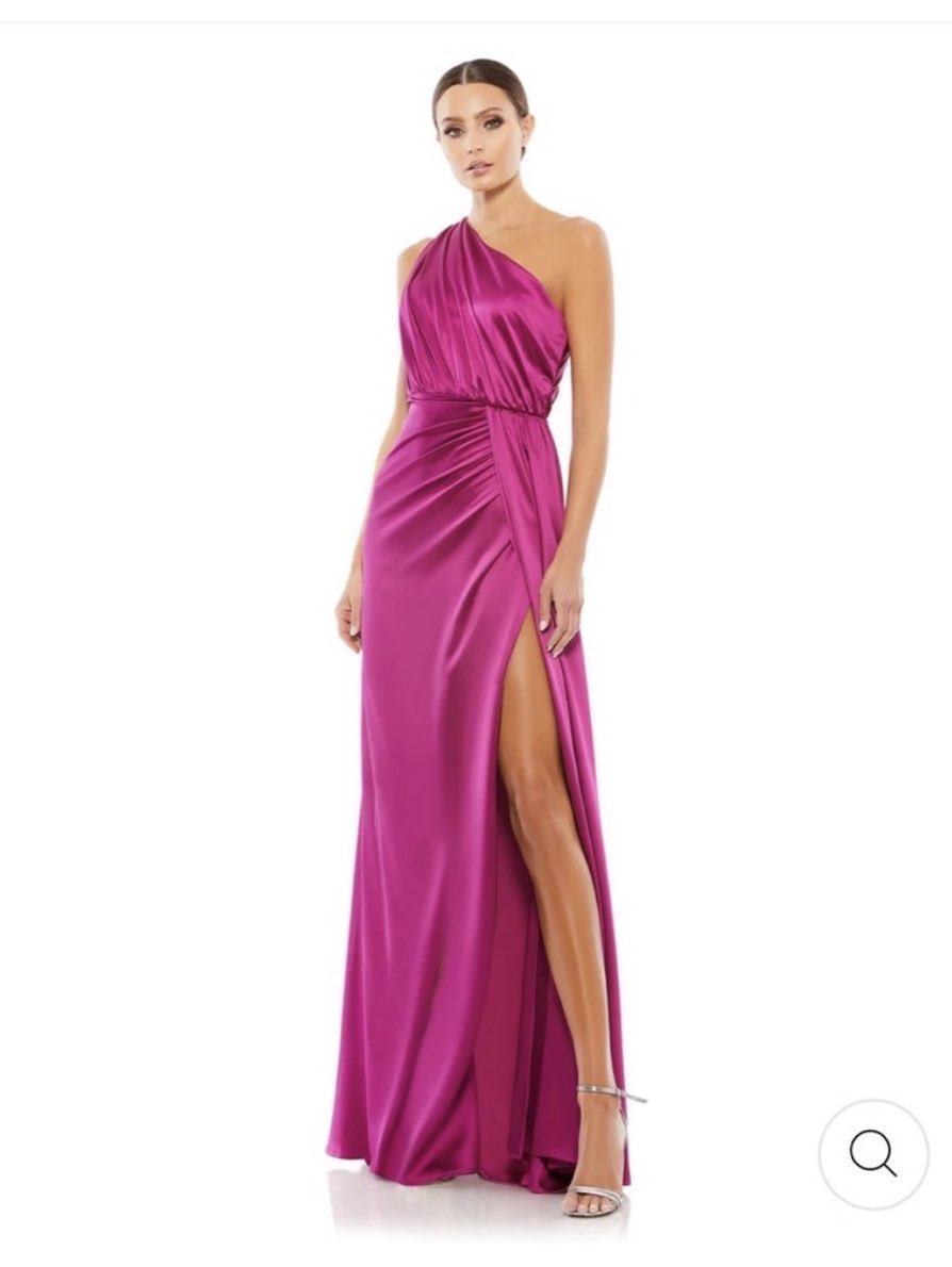 Magenta One-Shoulder Formal Gown