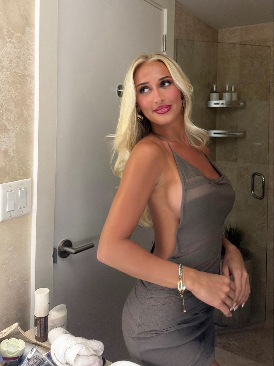 Mini dress