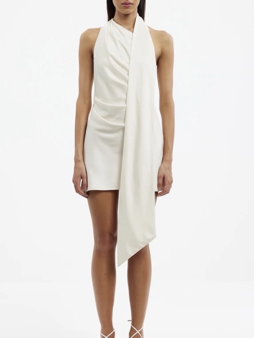 Elegant + classy mini dress!