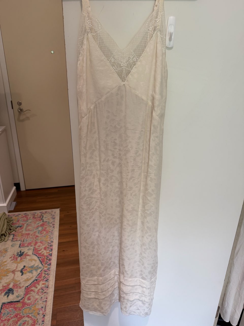 Really Jac Leo" Silk Maxi Dress in ivory/white