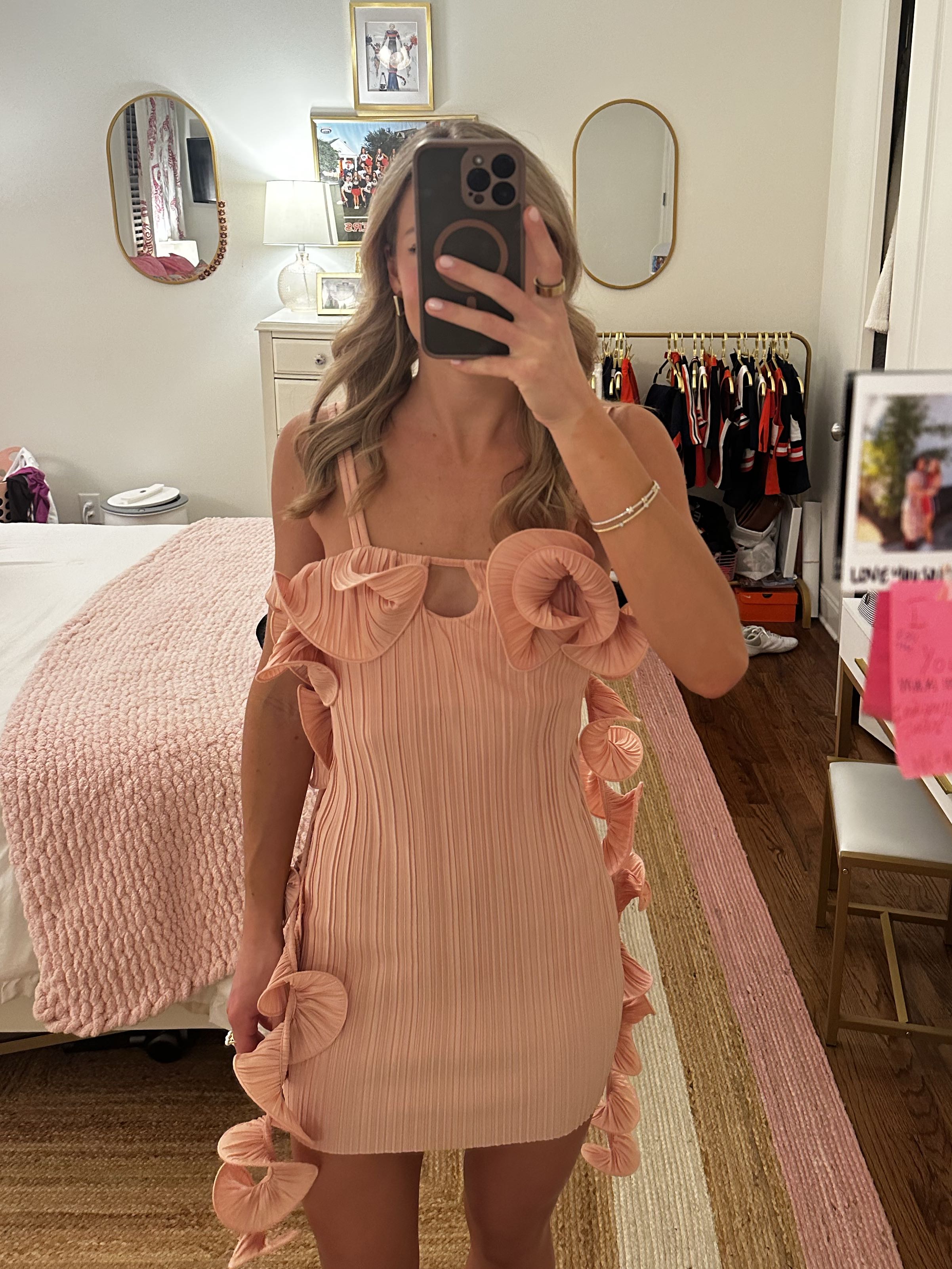 Fun pink cocktail dress!