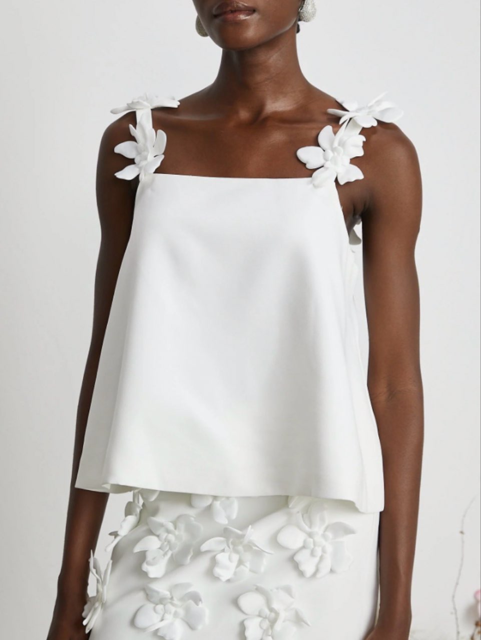 White floral set