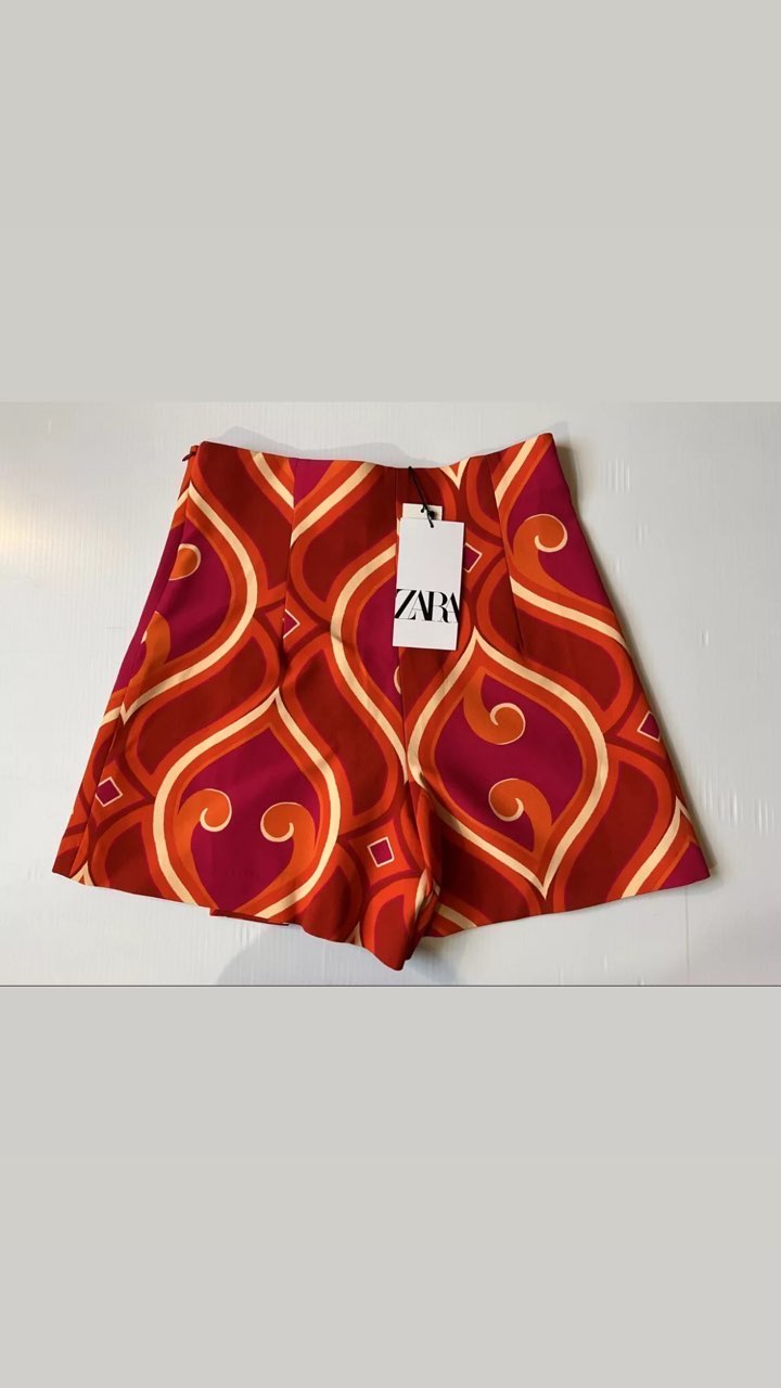 High-Waisted Retro Geometric Shorts
