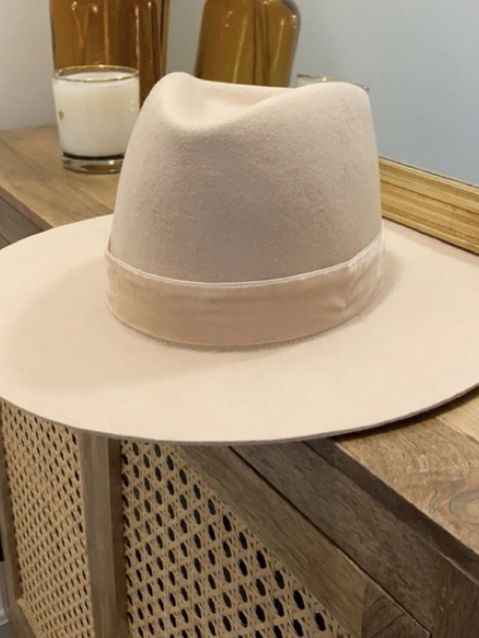 Wide-Brim Felt Fedora Hat