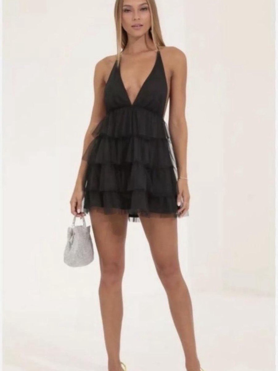 Black teared mini dress!