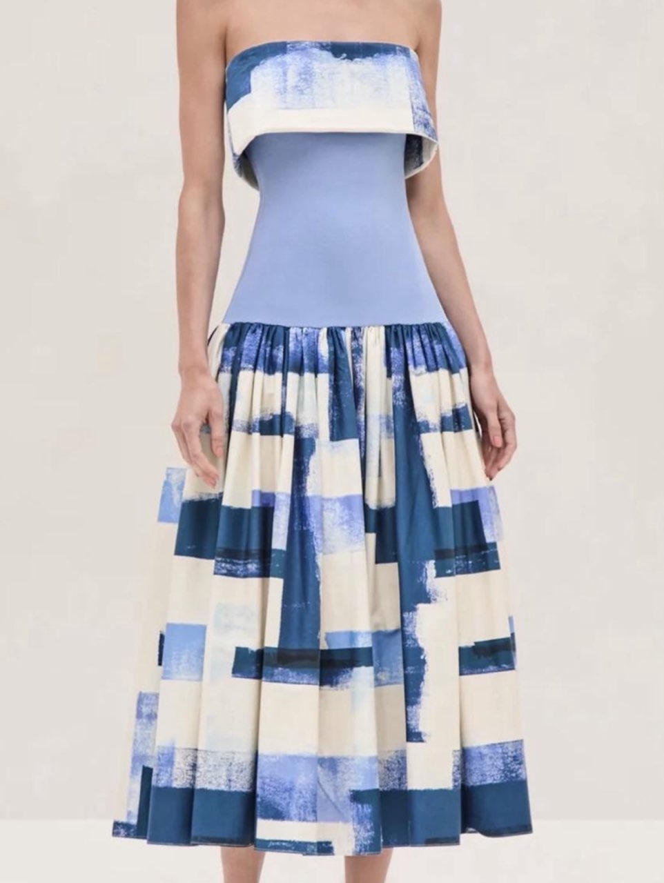 Alexis Robia Dress in blue