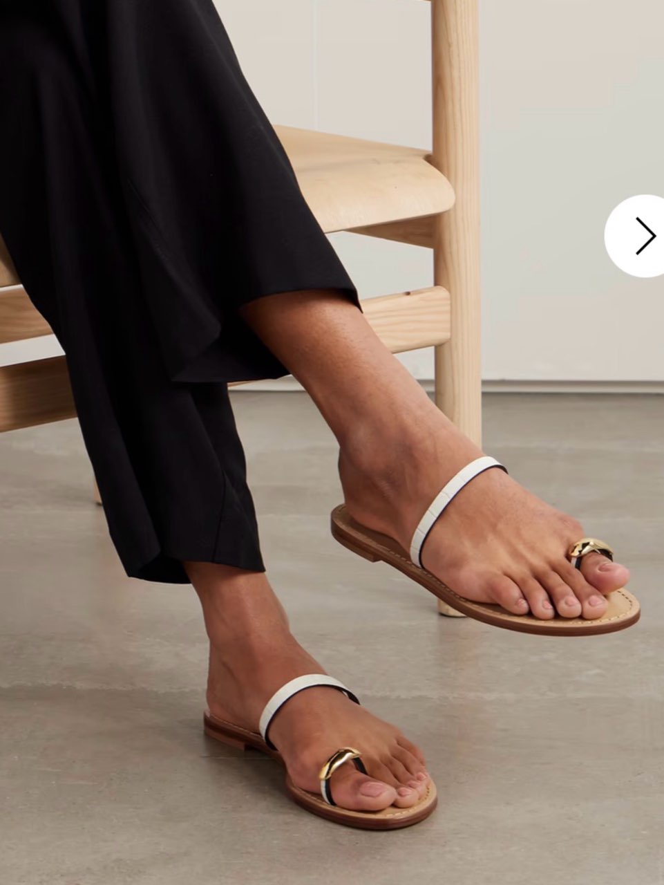 White Leather Toe-Ring Flat Sandals
