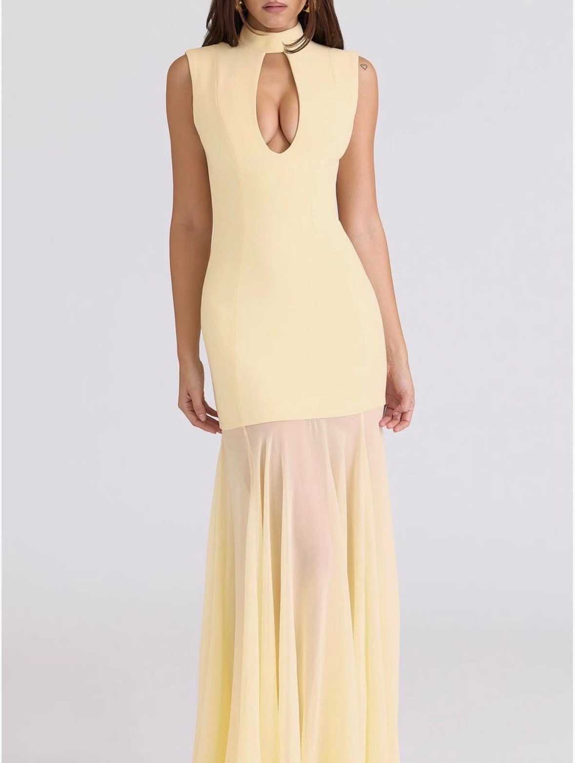 House of CB Raphaella Sleeveless Stretch Crepe Gown