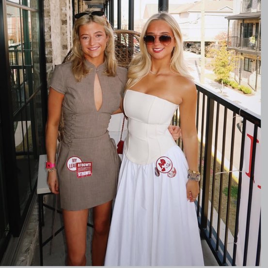Toccin corseted dress cream and white