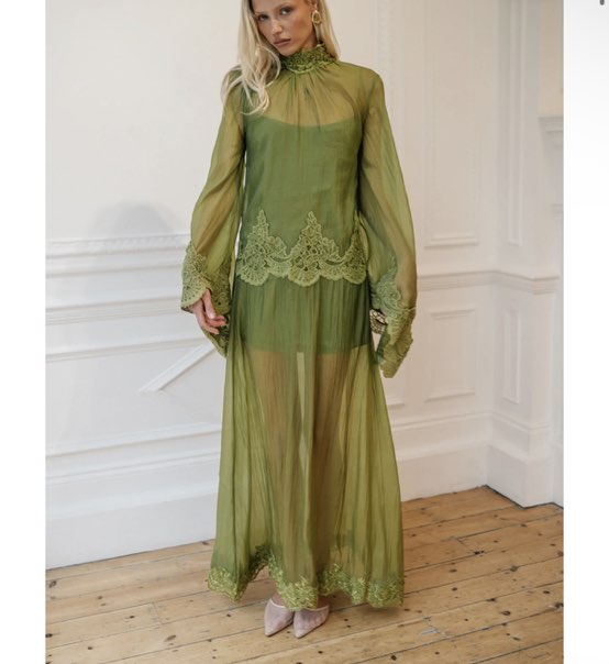 Yellow the label Liz organza dress