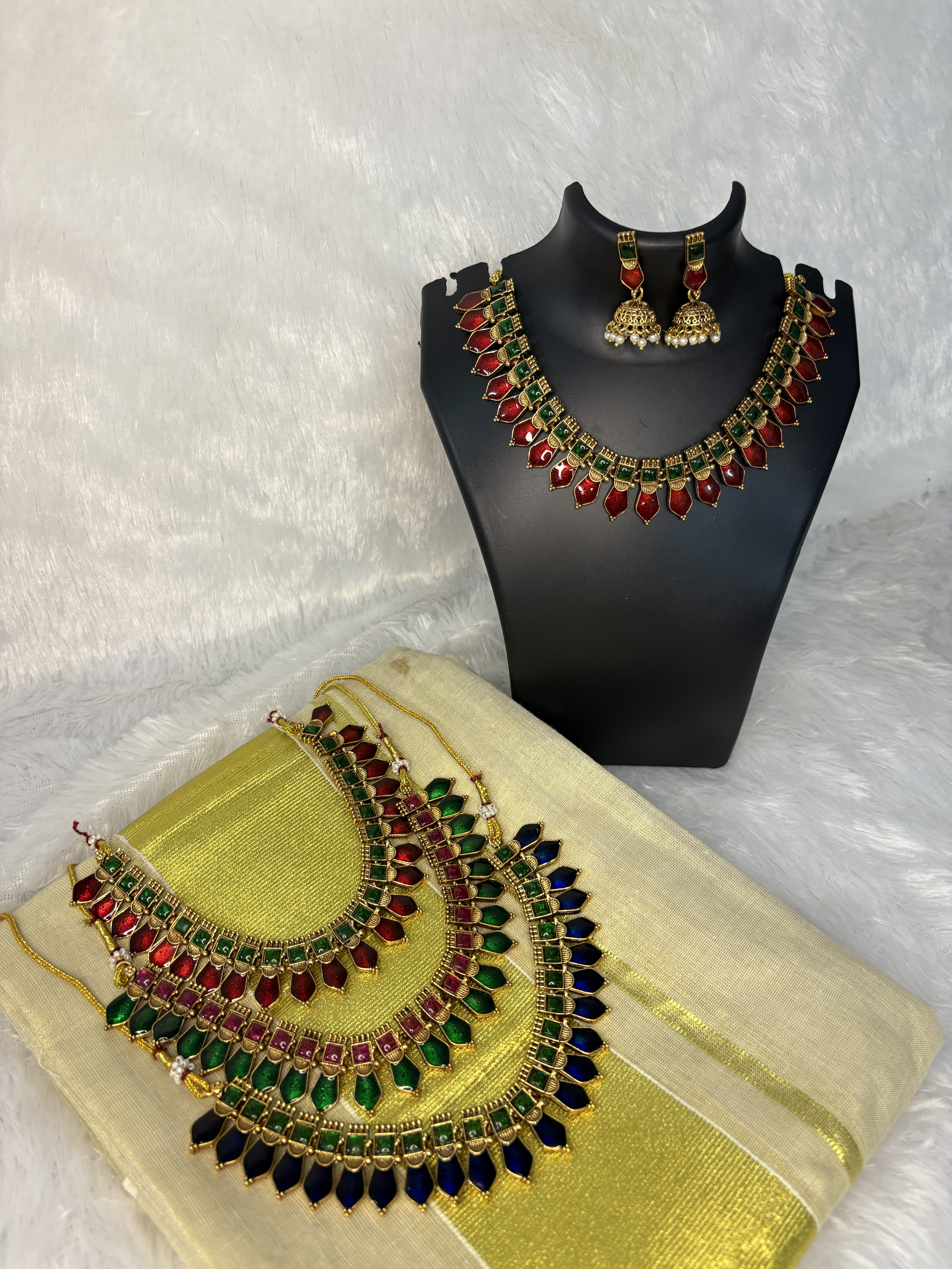 RJ111 Ragamala Palakka Necklace