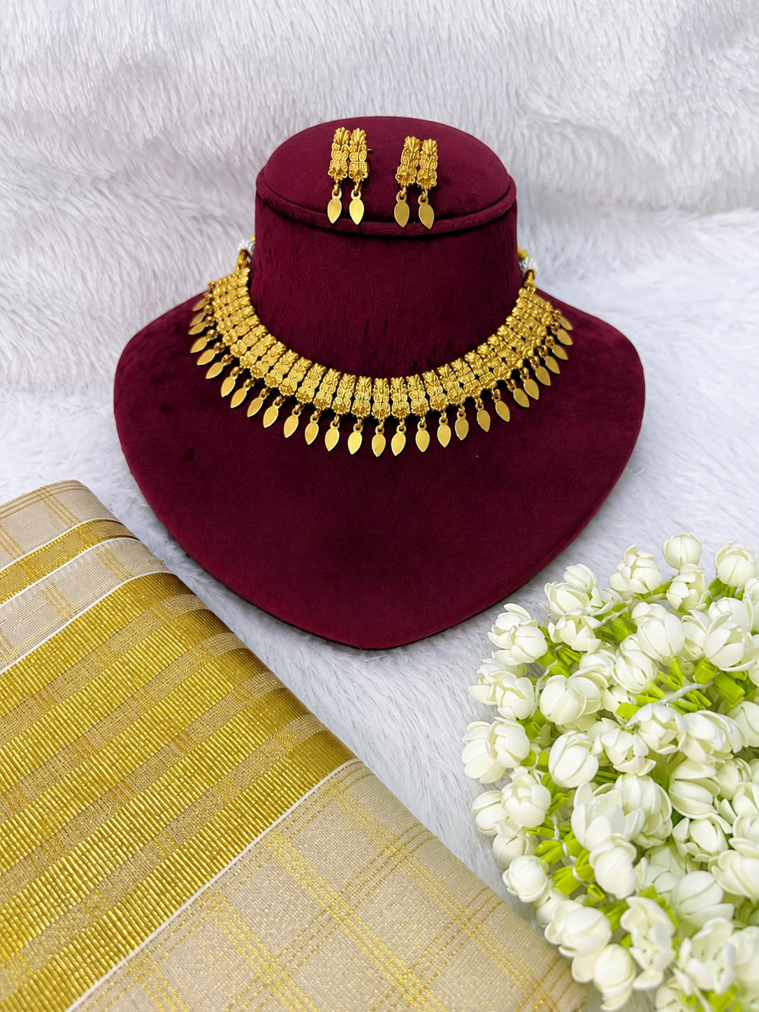 RJ127 Poothaali Set