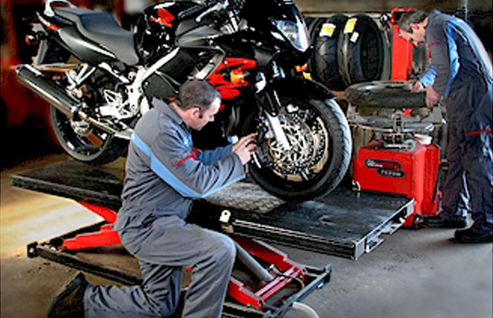 Two Wheelers repair