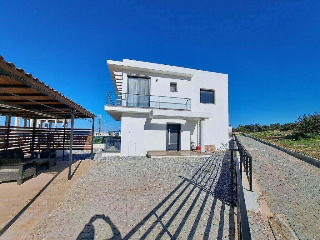 3 bedroom villa in esentepe