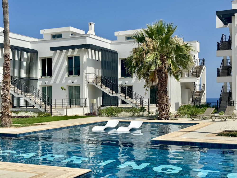 2 bedroom penthouse in kucuk erenkoy
