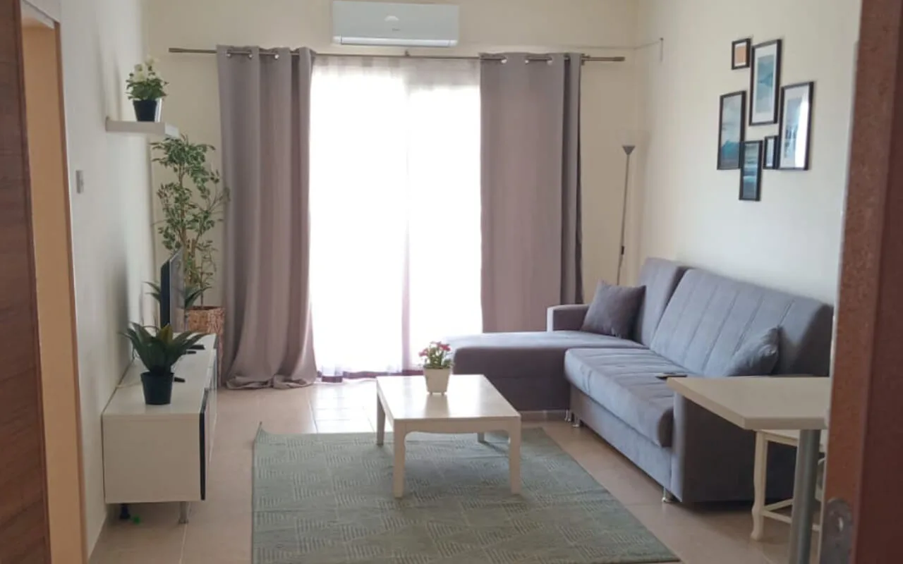 1 bedroom apartment in long beach
