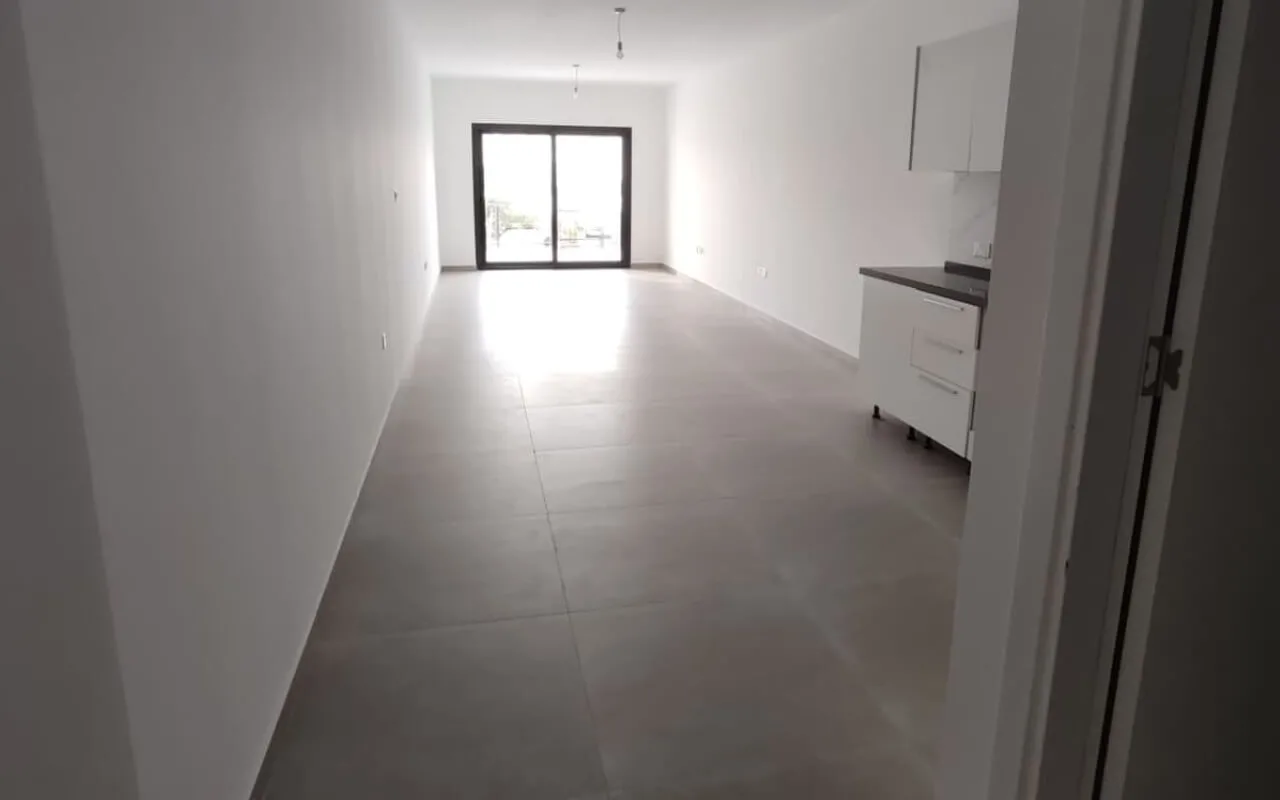 Studio apartment in long beach