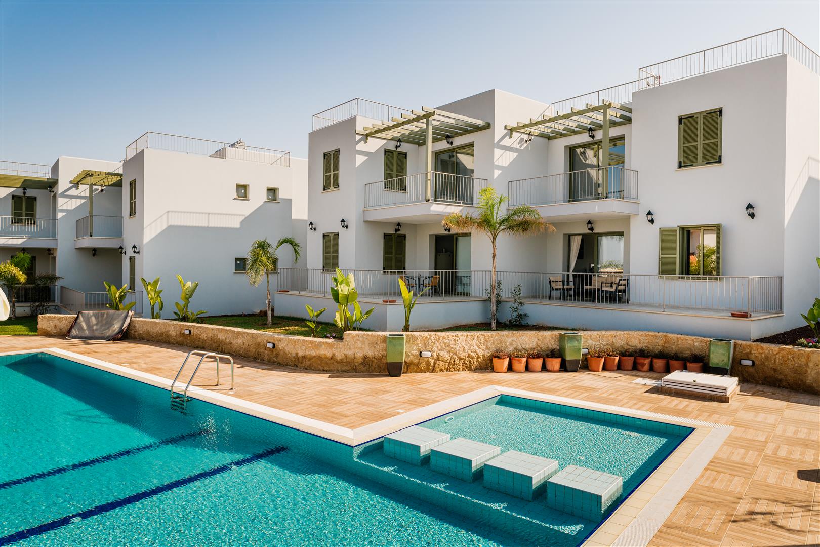 2 bedroom apartment in esentepe