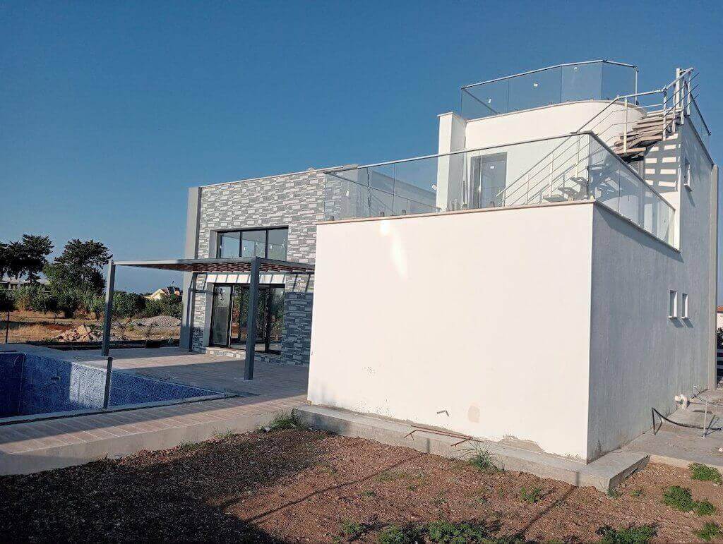 3 bedroom villa in karsiyaka