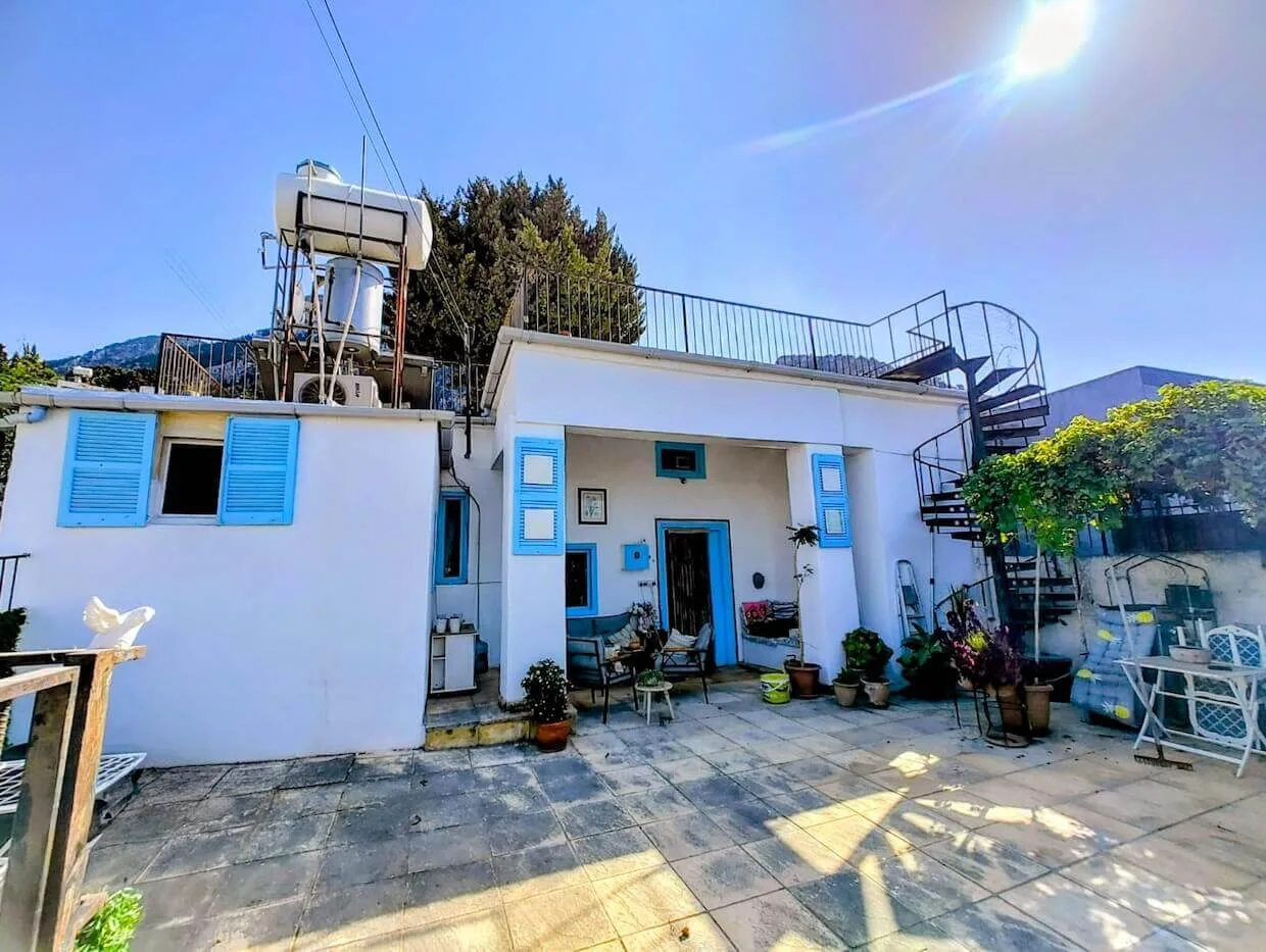 2 bedroom villa in karsiyaka