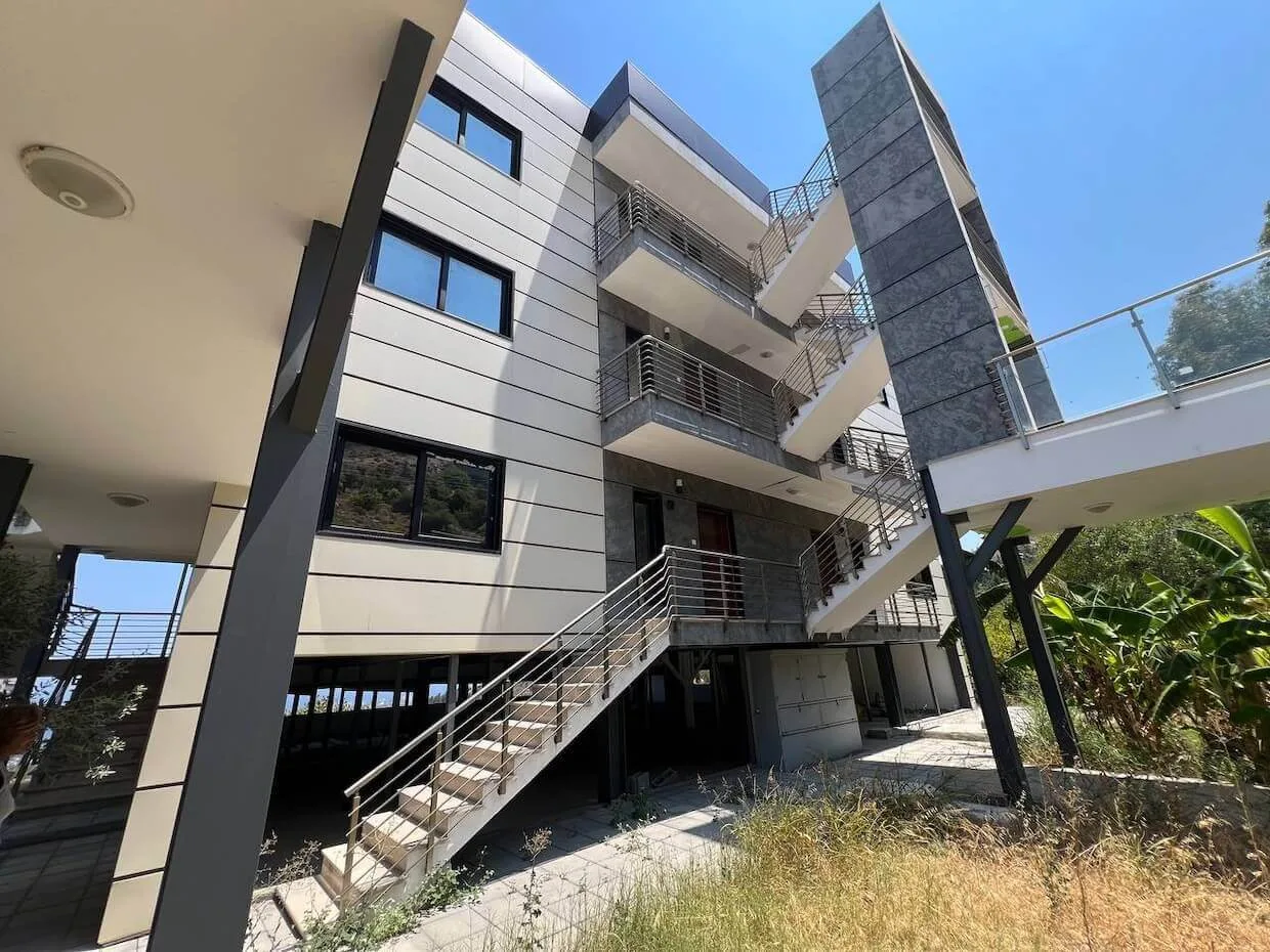2 bedroom penthouse in lapta