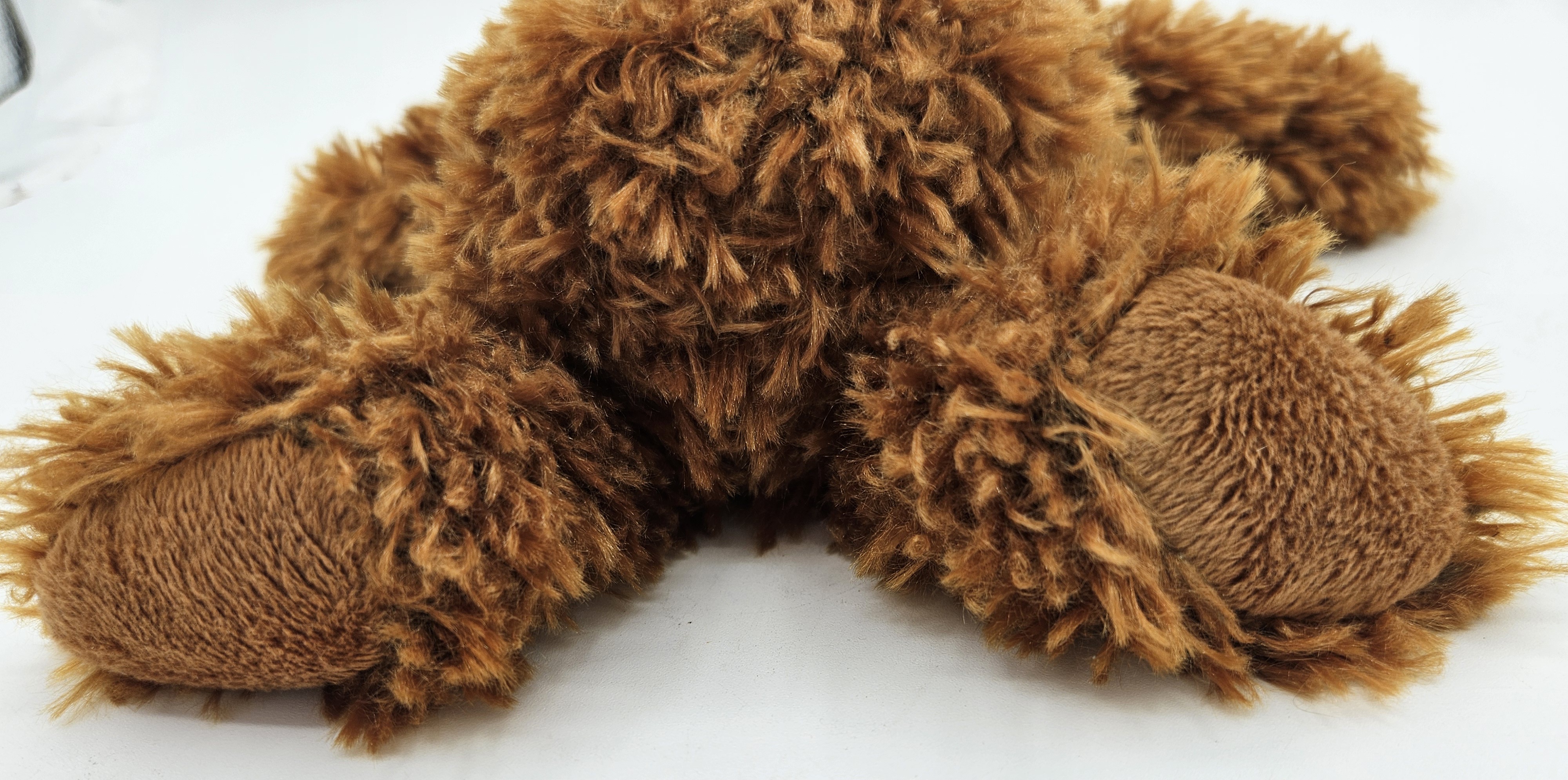 как выглядит Steiff Charly Bear 9in Plush Schlenker-Teddyb r Puppen im Ohr Classic Teddy Bear фото