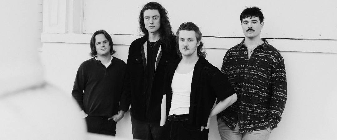 MAGENTA WAVE's main image