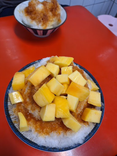 炎炎夏日,來碗芒果雪花冰最是消暑!