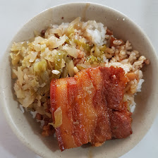南豐魯肉飯(配合政府防疫措施10/24~29公休)